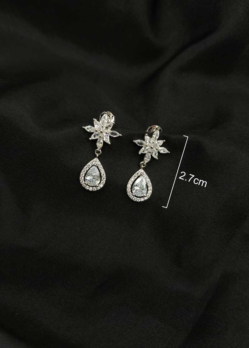 92.5 Sterling Silver Elegant Floral Motif Marquise Diamond Necklace Set