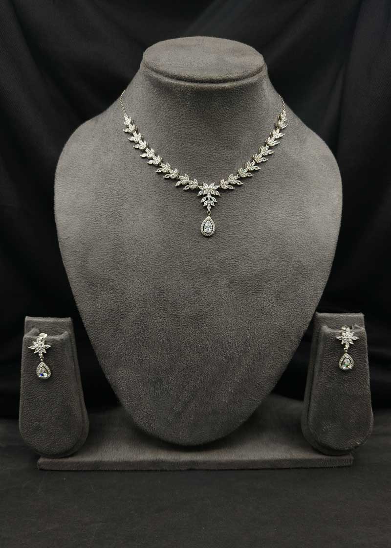 92.5 Sterling Silver Elegant Floral Motif Marquise Diamond Necklace Set