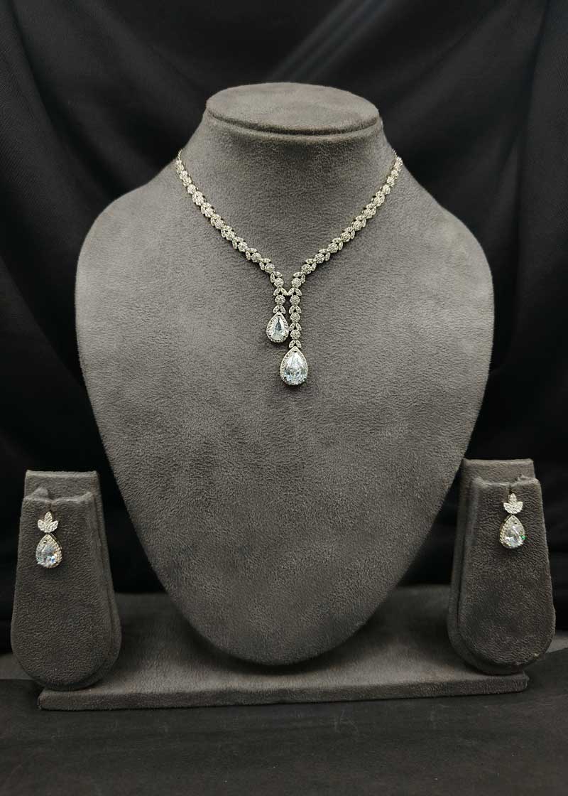 92.5 Sterling Silver Double Teardrop Pendant Cubic Zircon Necklace Set