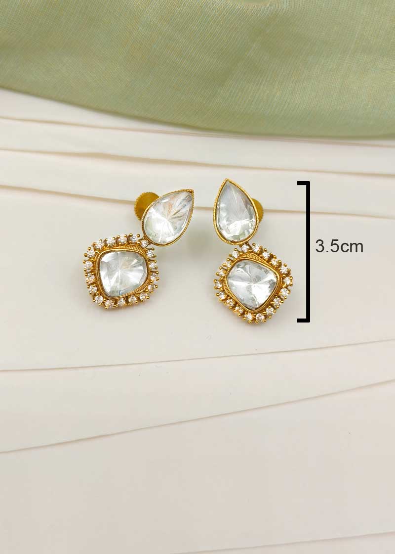 Dazzling Gold Plated Tear Drop Kundan And Cubic Zircon Drop Pendant Set With Chain