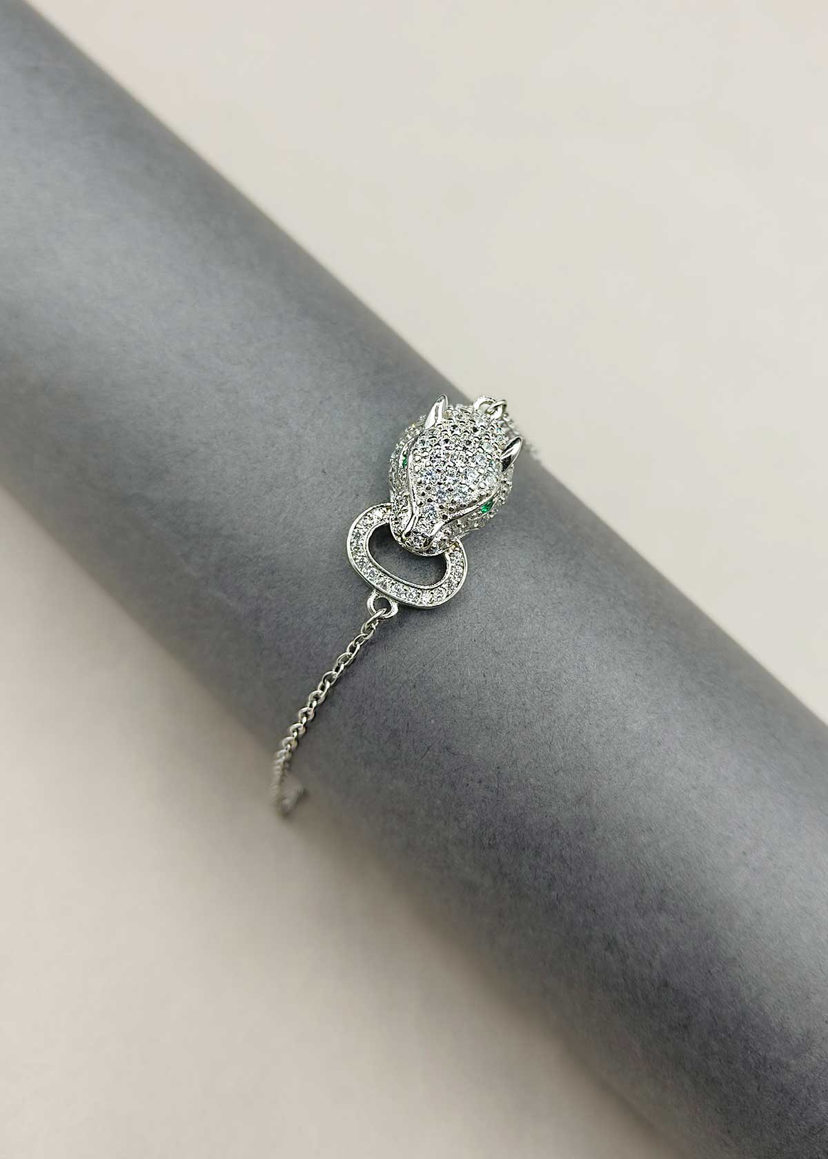 92.5 Sterling Silver Panther Head Motif Cubic Zircon Adjustable Loose Bracelet