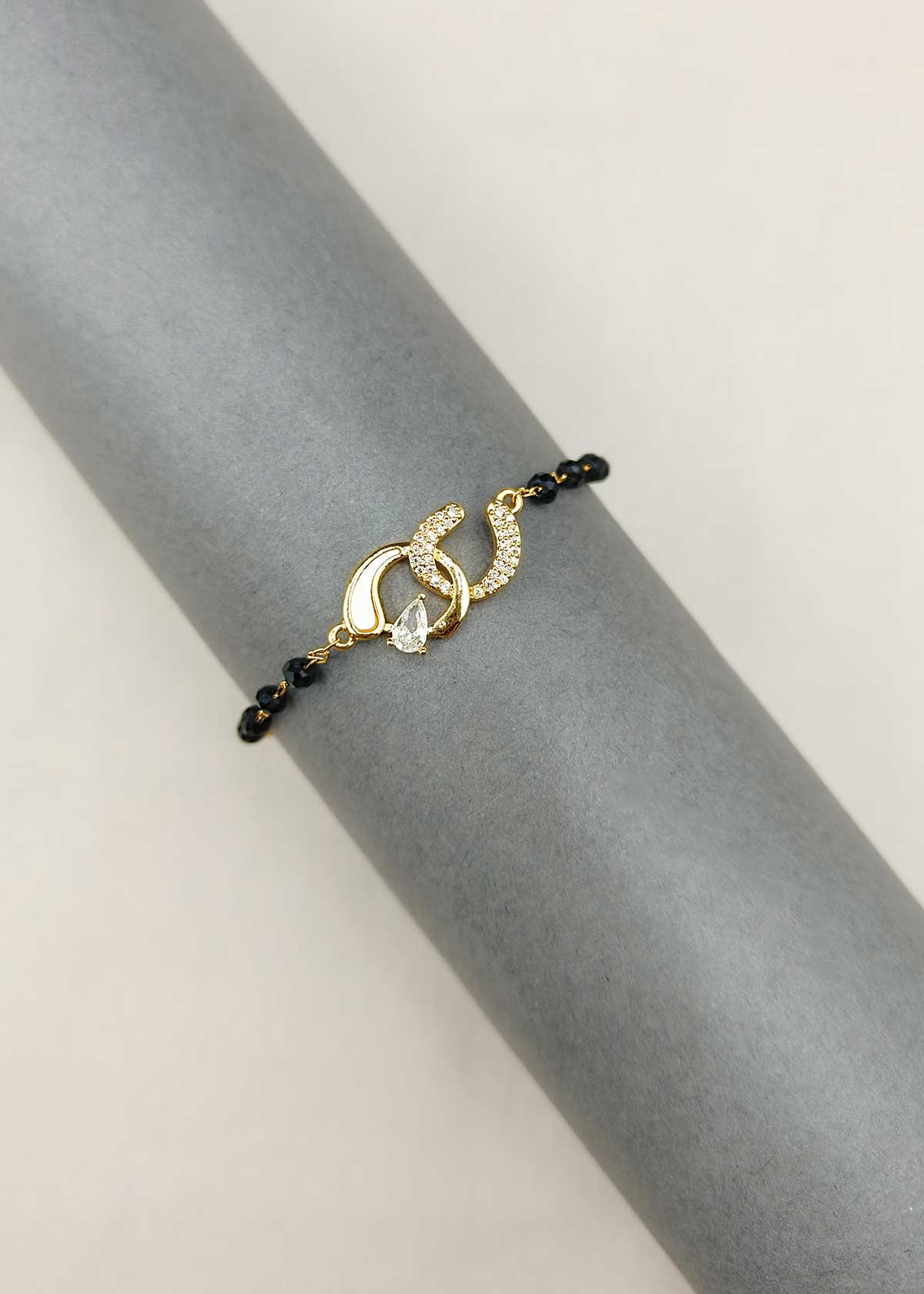 Interlocking Gold Plated Cubic Zircon Mangalsutra Loose Bracelet