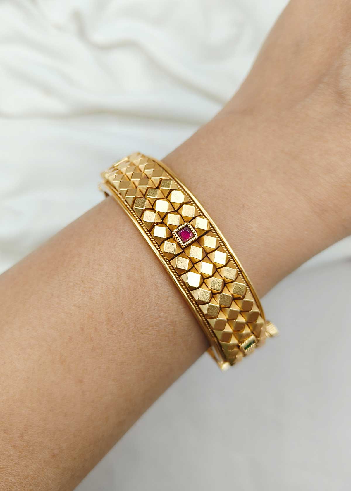 Textured Pattern Antique Gold Plated Square Stone Studded Openable Bangles (Pair)
