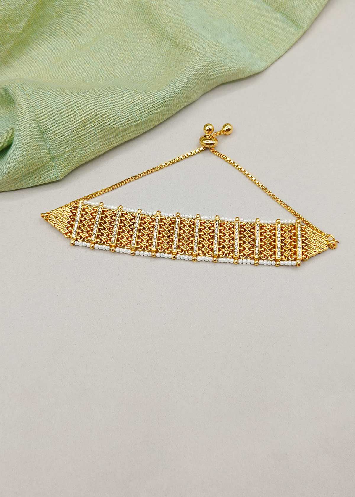 Geometric Mesh Matt Gold Plated Cubic Zircon and Pearl Adjustable Slider Loose Bracelet