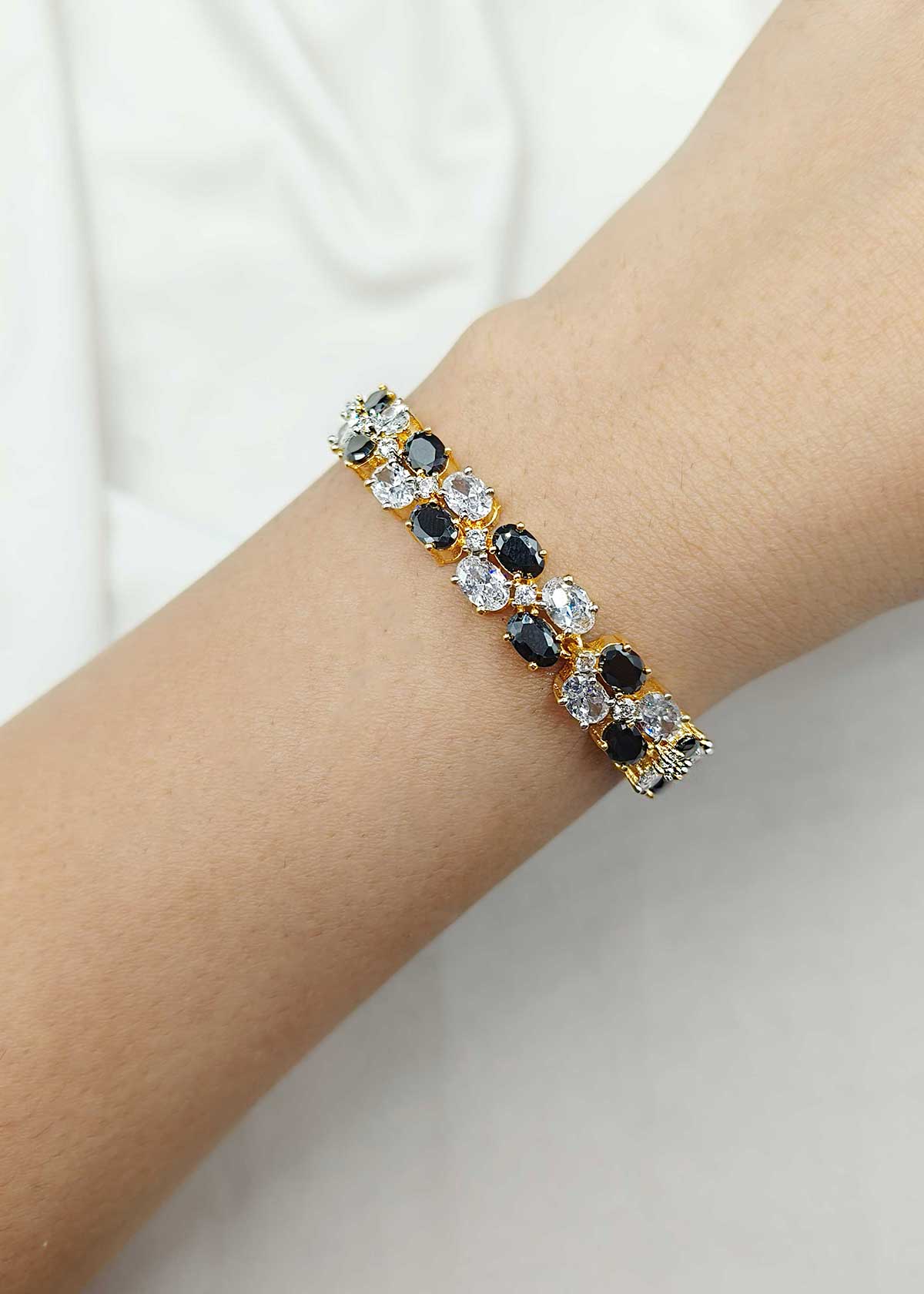Luxury Oval Diamond Style Black Double Row Gold Plated Adjustable Loose Slider Bracelet