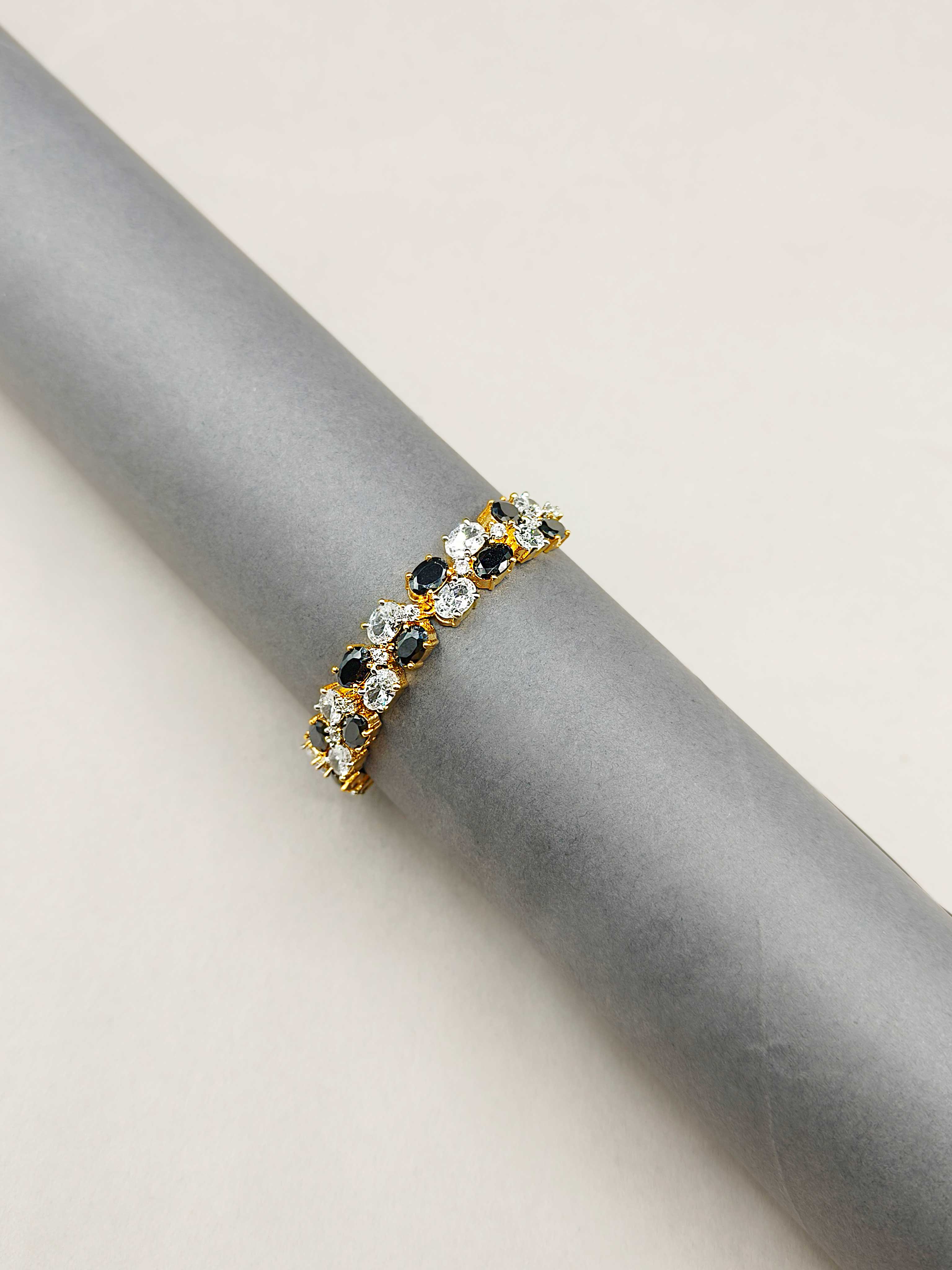 Luxury Oval Diamond Style Black Double Row Gold Plated Adjustable Loose Slider Bracelet