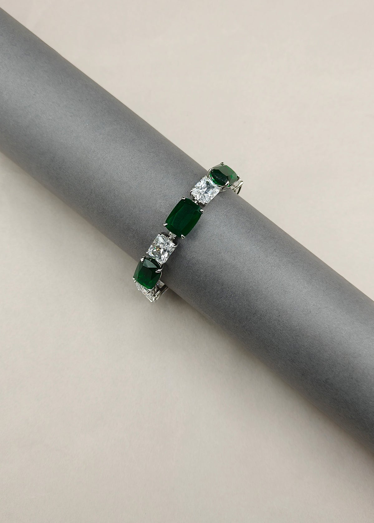 Sparkling Emerald Green And Diamond Tennis Style Loose Bracelet