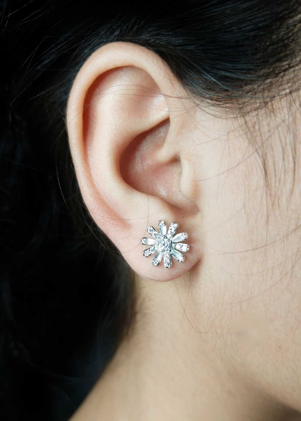 Floral Elegance Silver Plated Cubic Zircon Adjustable Short Necklace Set For Women