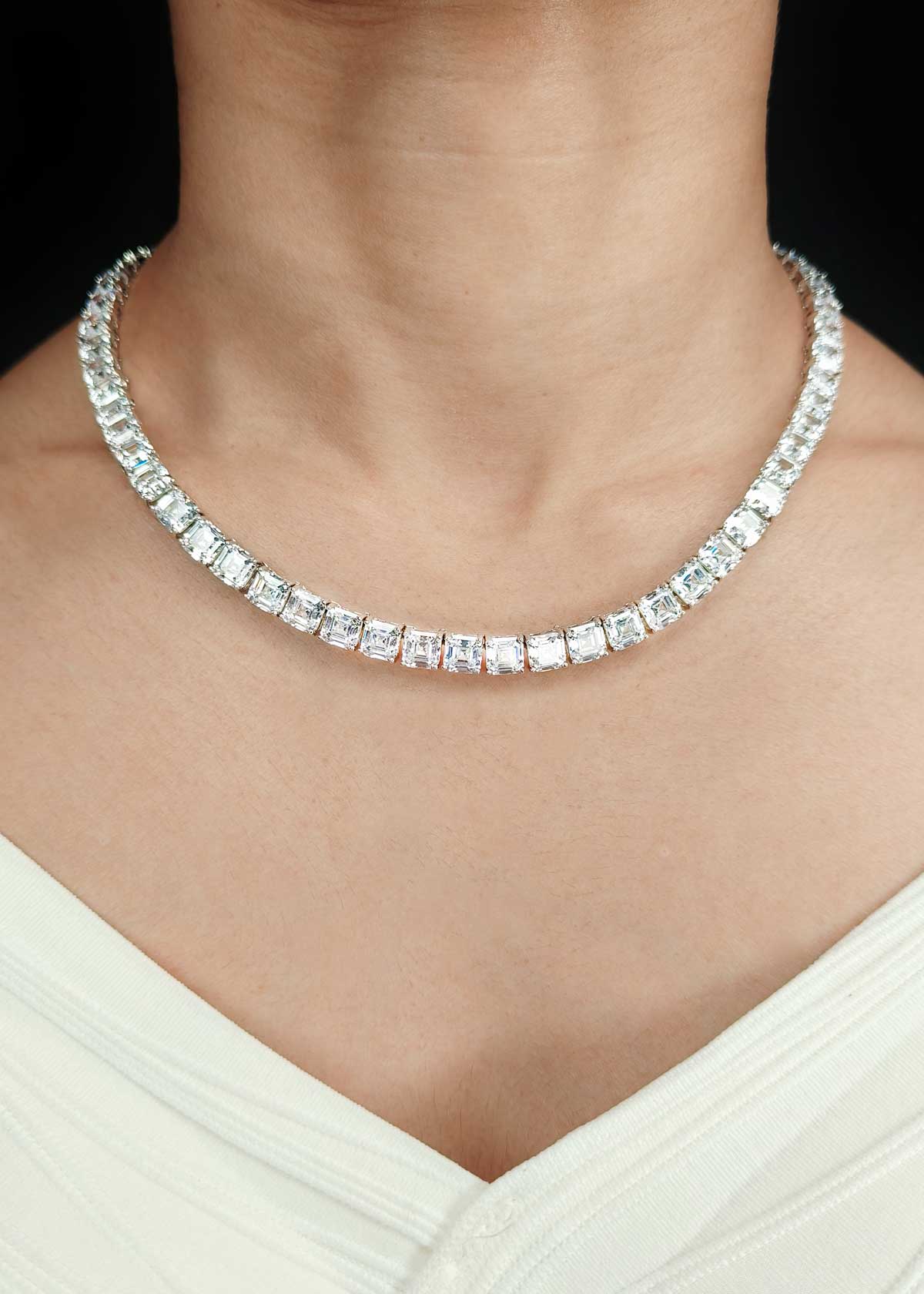 Gorgeous Silver Plated Square Diamond Style Short Necklace Set