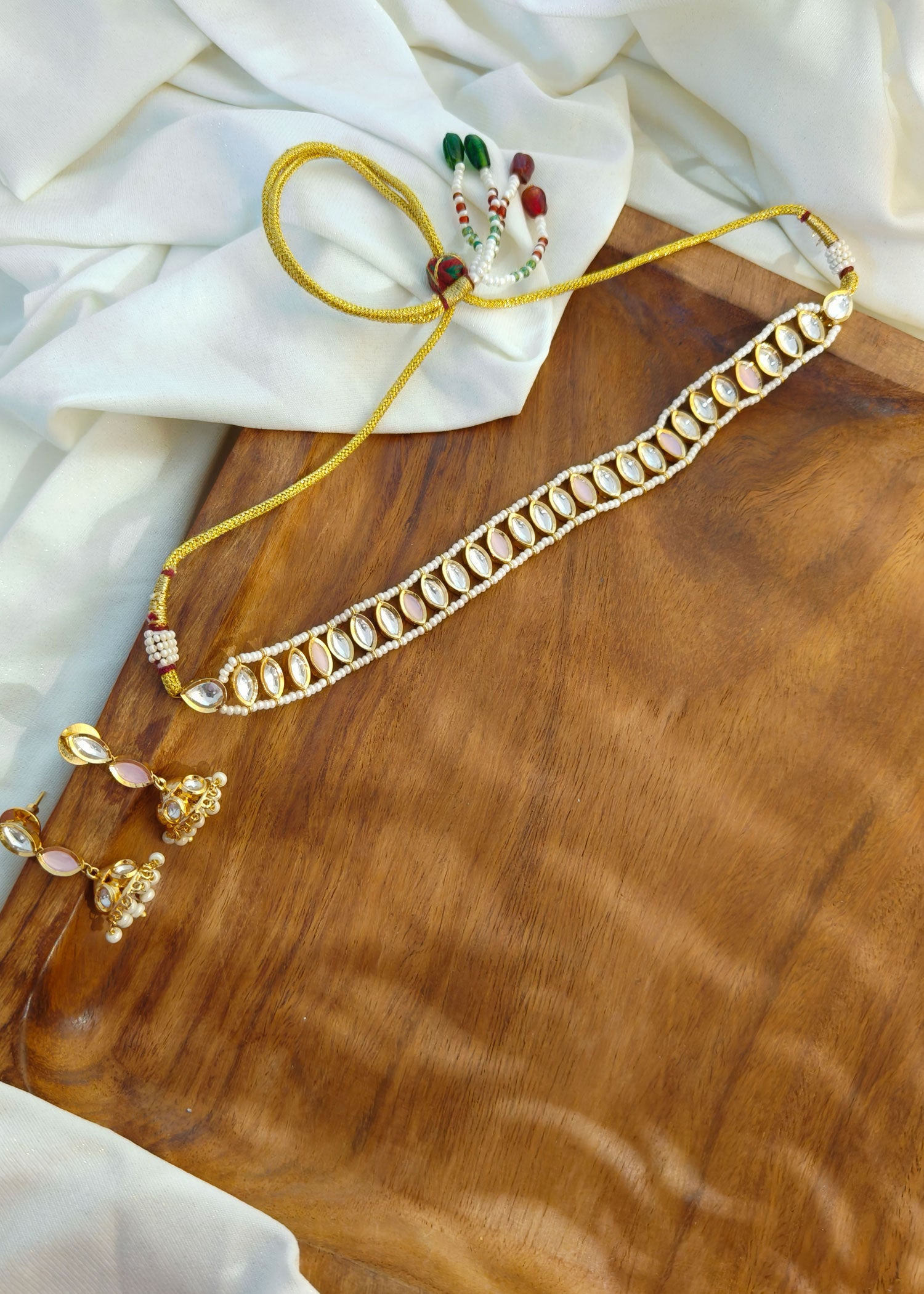 Single Line Kundan Pearl Choker Necklace Set