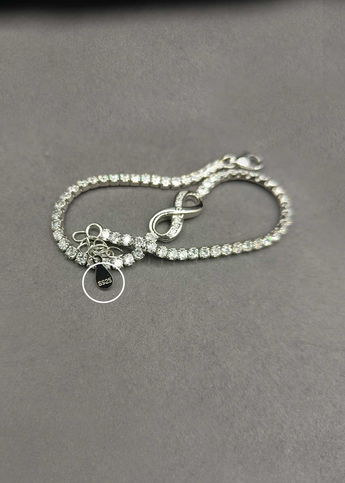 92.5 Sterling Silver Infinity Symbol Cubic Zircon Adjustable Loose Bracelet