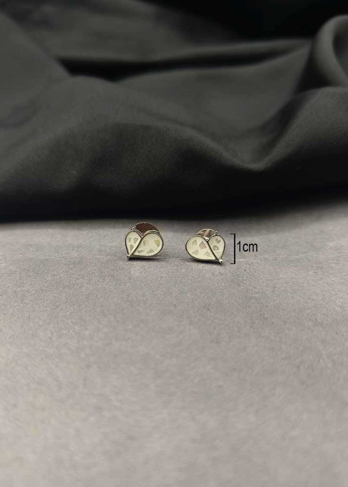 92.5 Sterling Silver Elegant Mother Of Pearl Heart Delicate Pendant Set