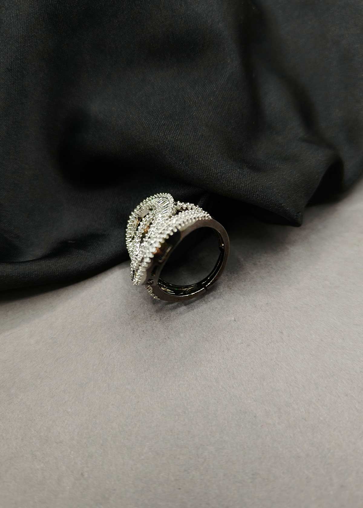 Victorian Black Polish Vintage Inspired Intertwining Baguette And Cubic Zircon Adjustable Finger Ring