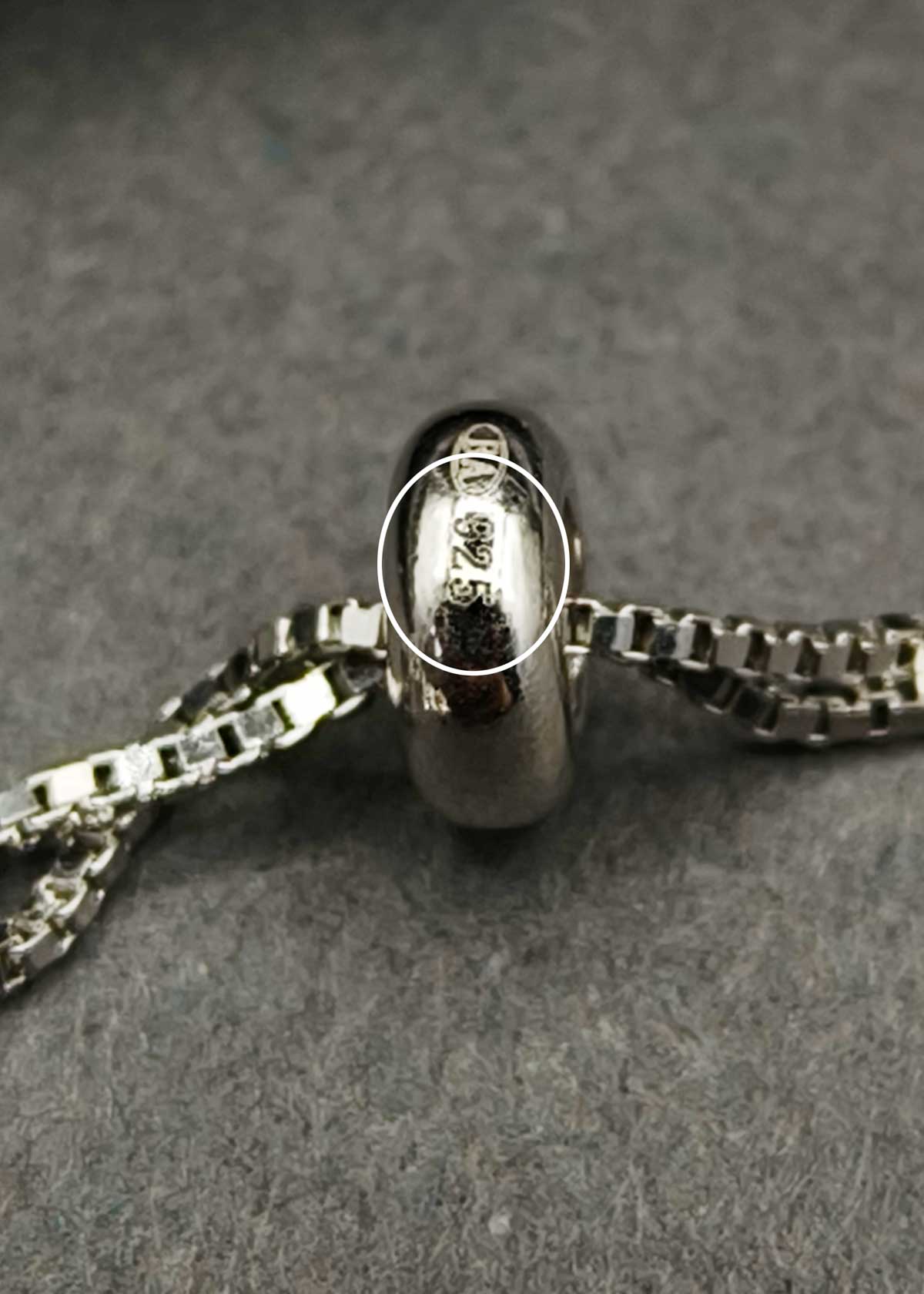 92.5 Sterling Silver Oval Ruby Cubic Zircon Adjustable Loose Slider Bracele