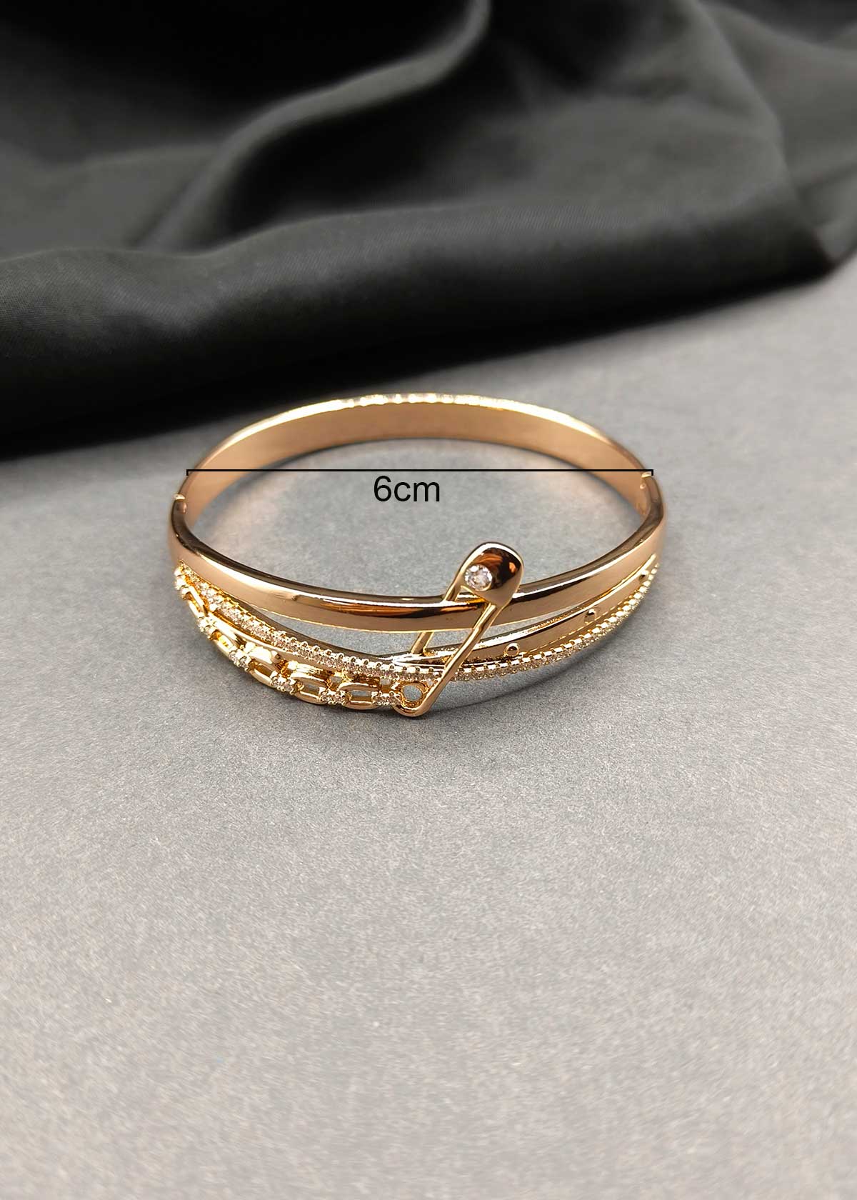 Luxurious Carat Polish Layered Cubic Zircon Openable Kada With Safety Pin And Chain Motif