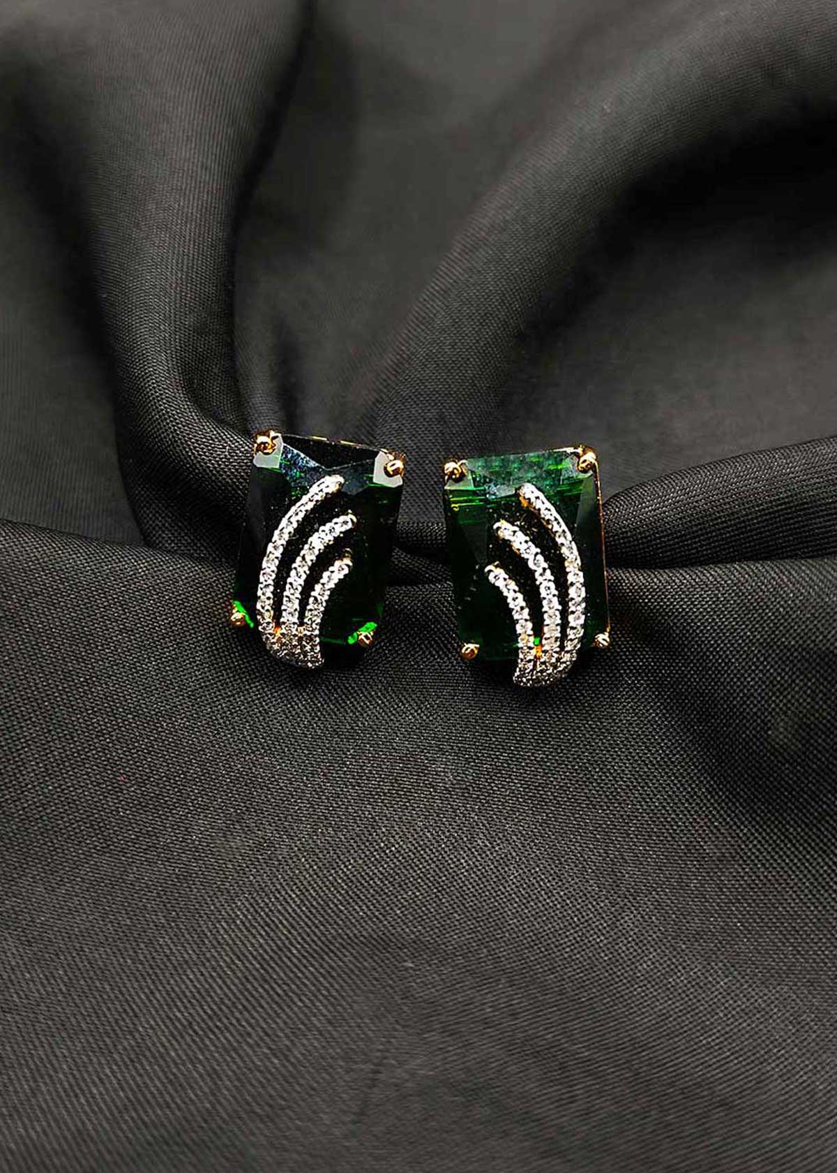 Luxurious Emerald And Dual Tone Cubic Zircon Square Stud Earrings For Women