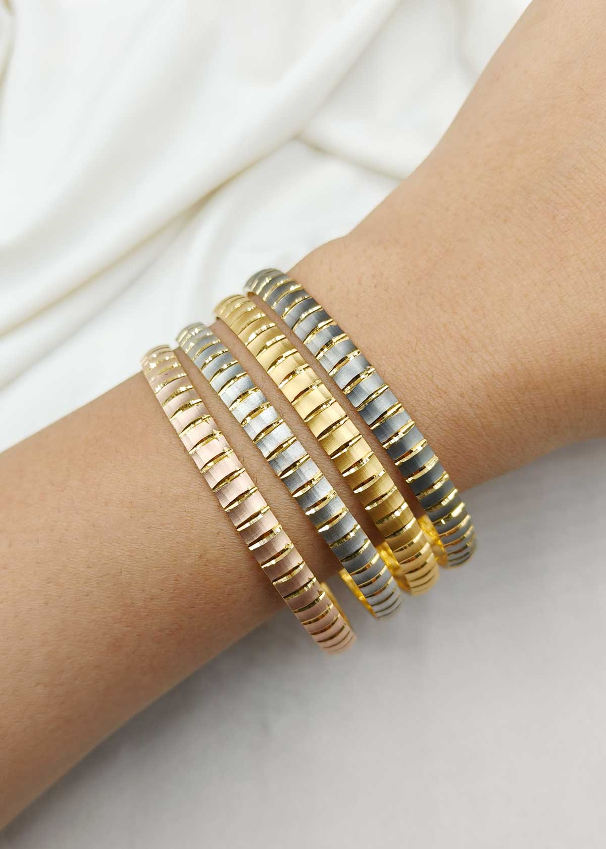 1 Gram Gold Try Color Ribbed Texture Fixed Bangles (4Pcs)