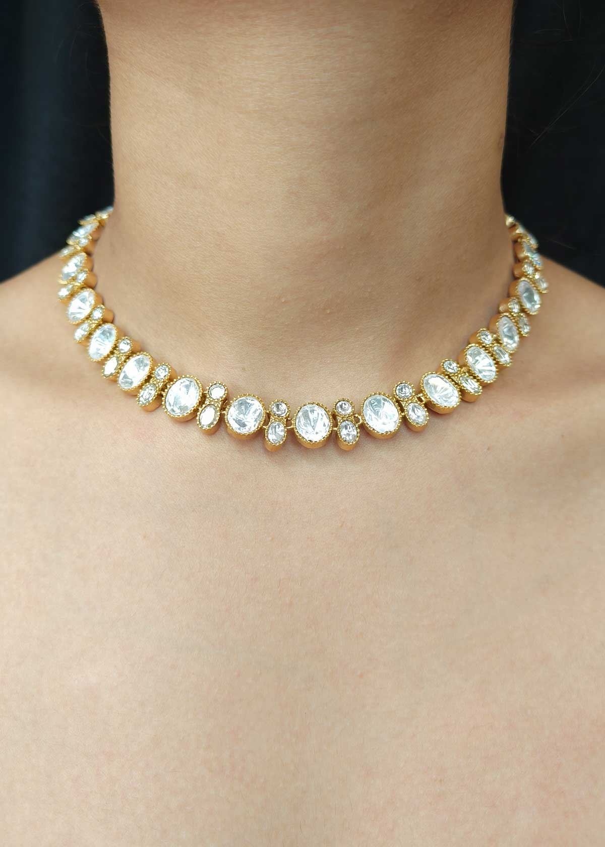 Gorgeous Matt Gold Plated Oval Kundan Adjustable Short Necklace Set