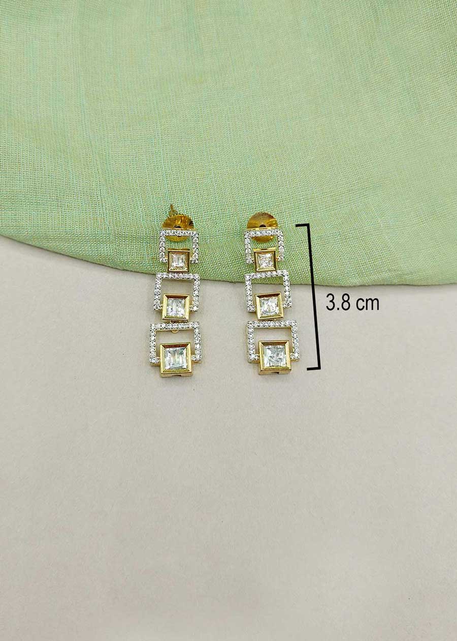 Geometric Square Kundan & Cubic Zircon Dual Tone Adjustable Short Necklace