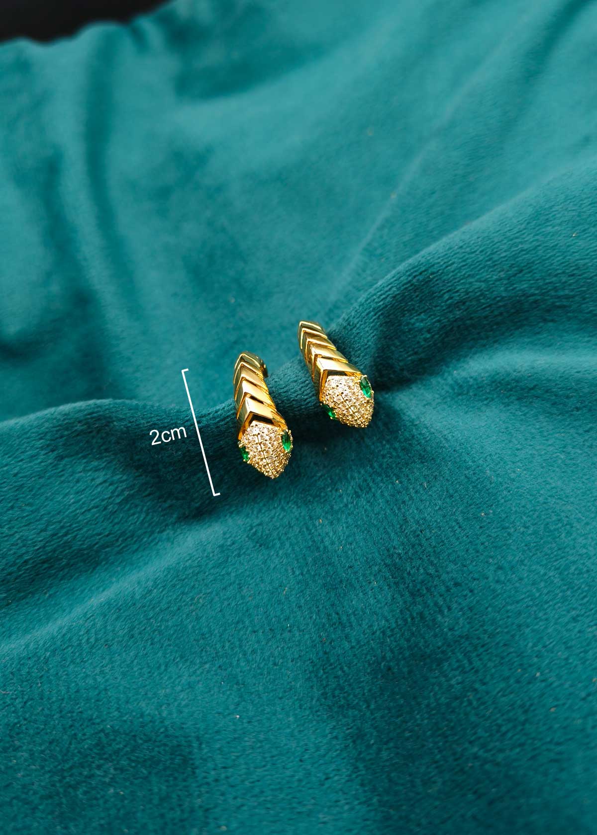 Gold Plated Cubic Zircon Serpent Inspired Motif Openable Stiff Hasli Necklace Set