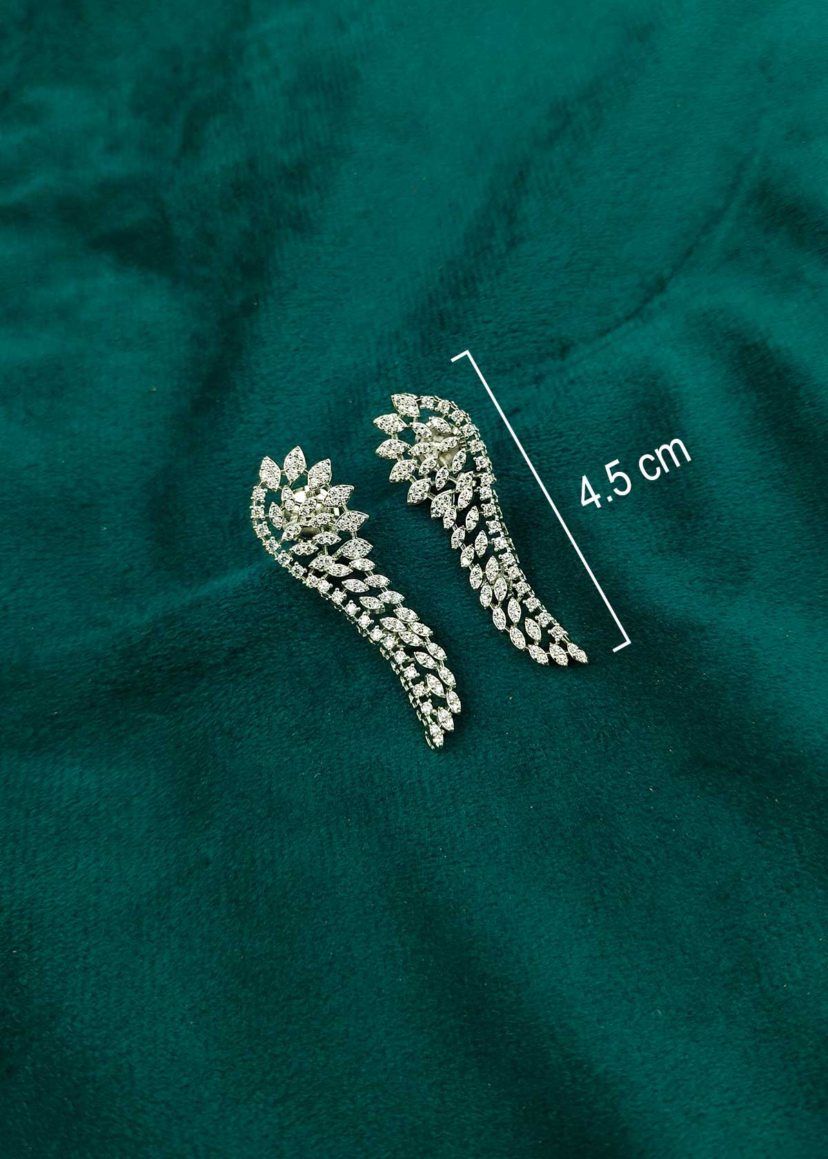 Elegant Dual Tone Cubic Zircon Stiff Hasli Necklace Set