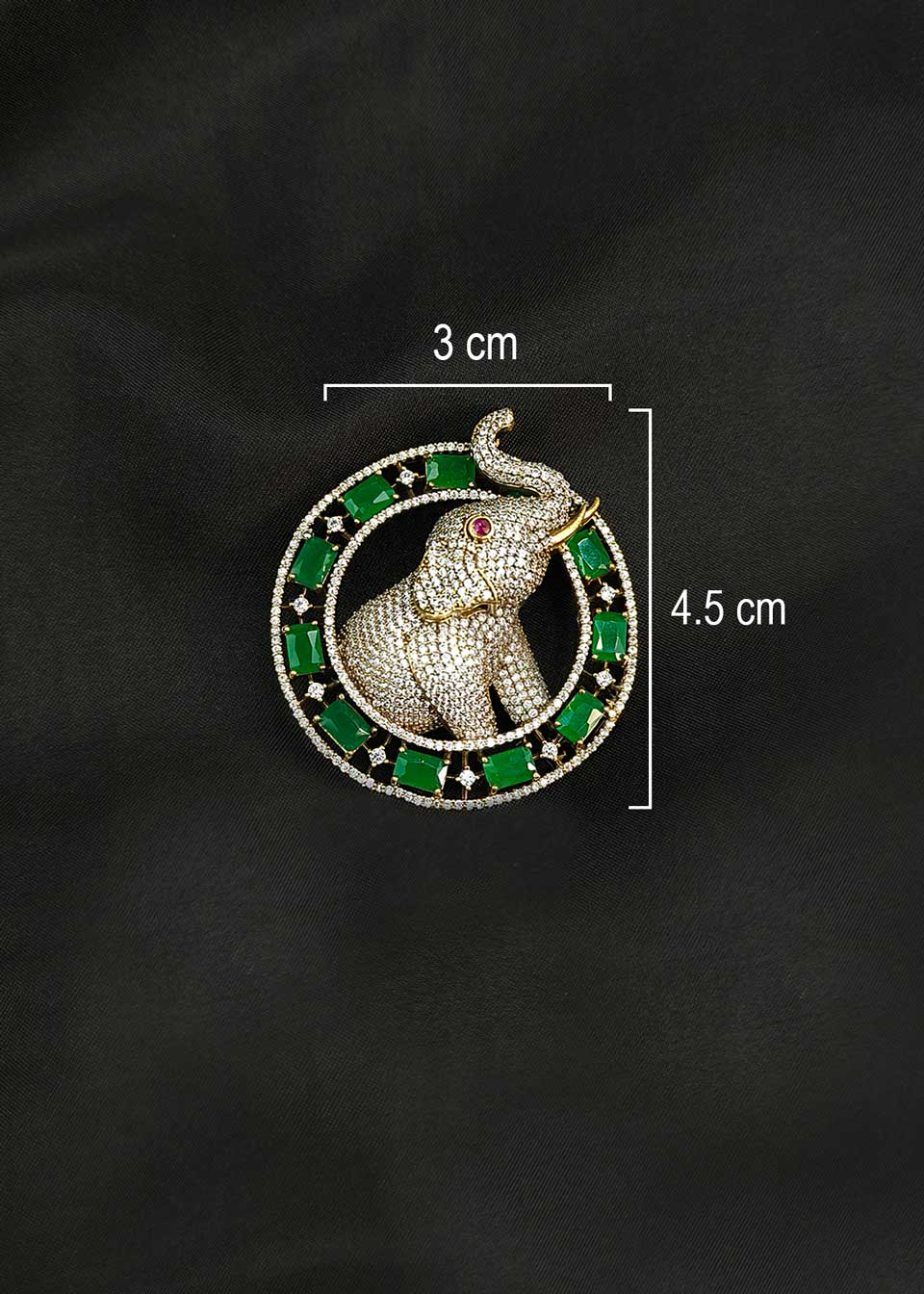 Antique Gold Plated Elephant Motif Round Brooch / Lapel Pin With Emerald & Cubic Zircon
