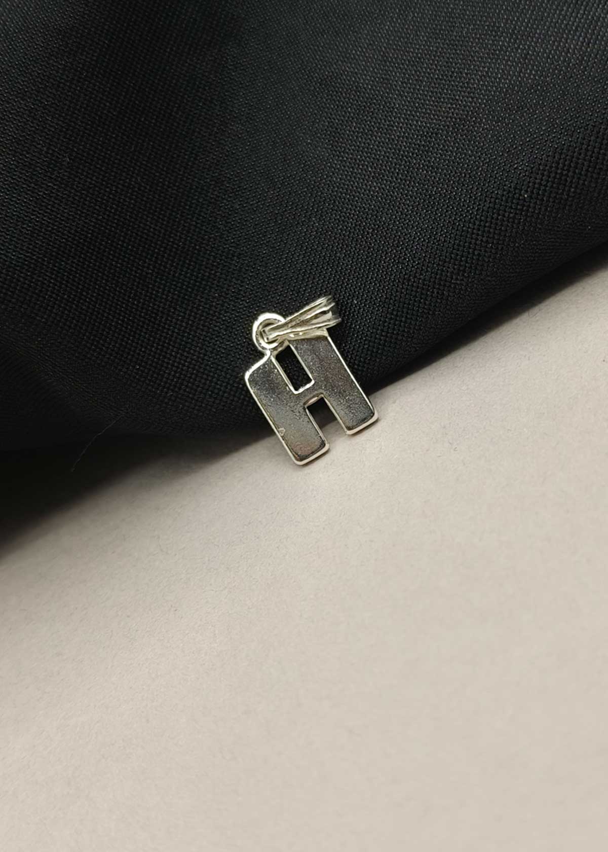 92.5 Sterling Silver Elegant Alphabet Pendants
