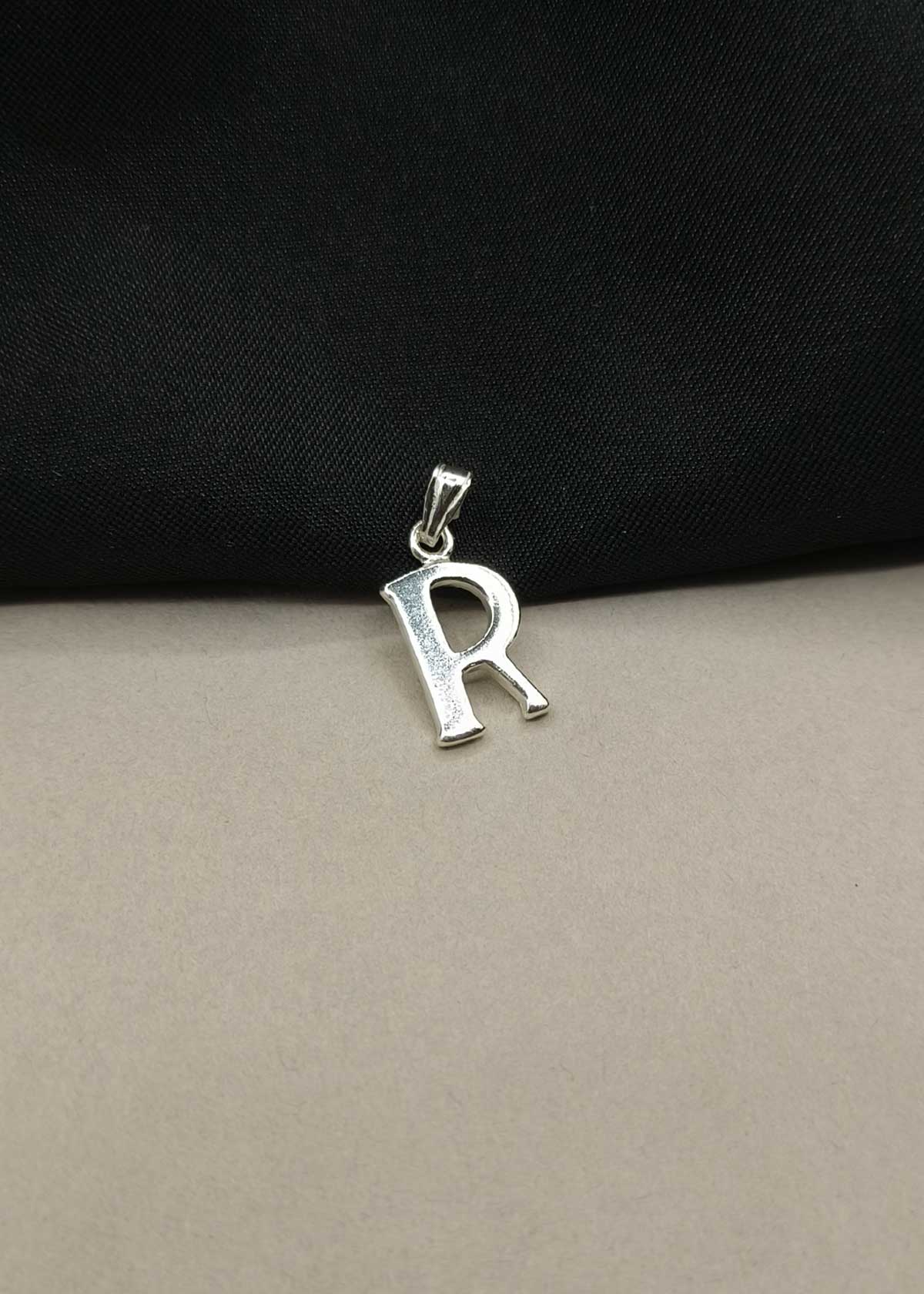 92.5 Sterling Silver Elegant Alphabet Pendants