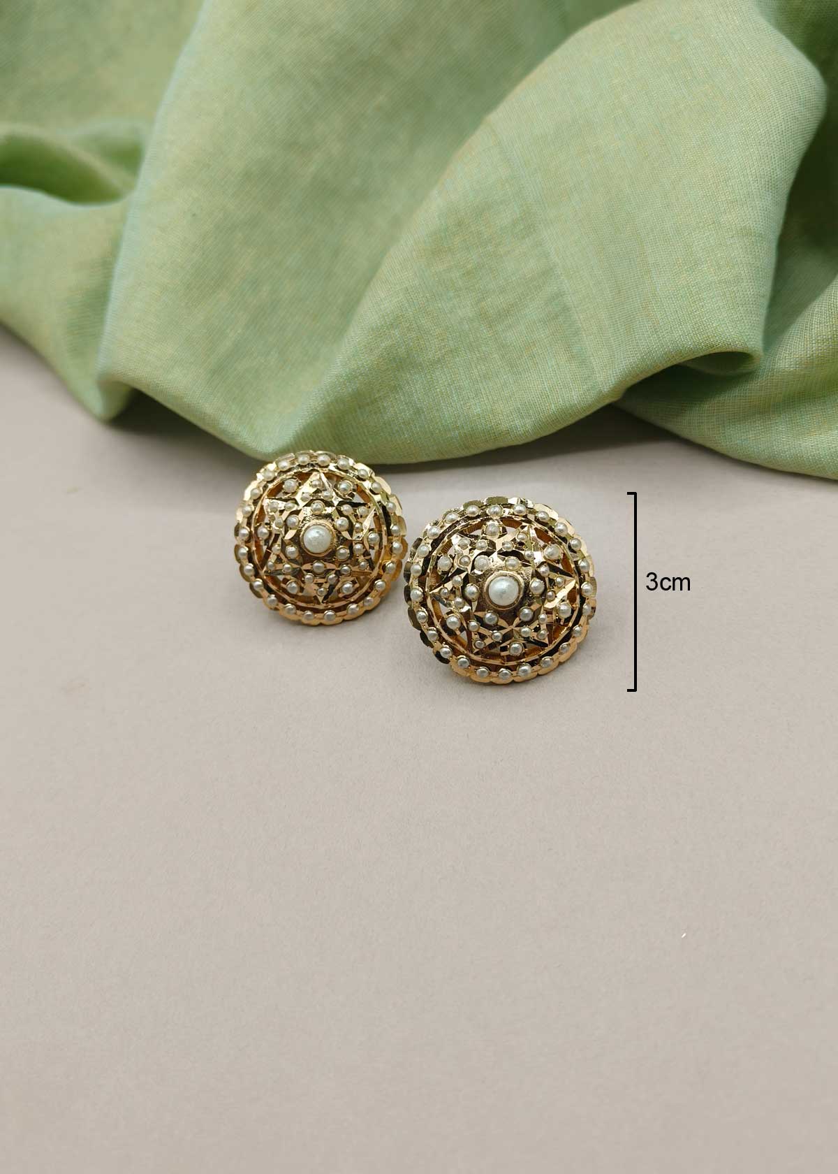 Gold Plated Heritage Jadau Dome Studs With Kemp & Seed Pearls