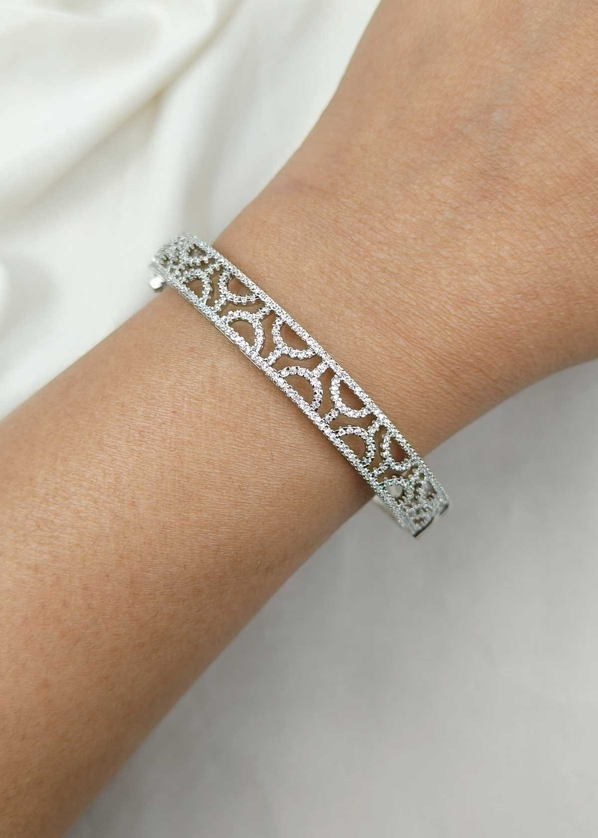 Sparkling Faceted Cubic Zircon Silver Plated Openable Bangles
