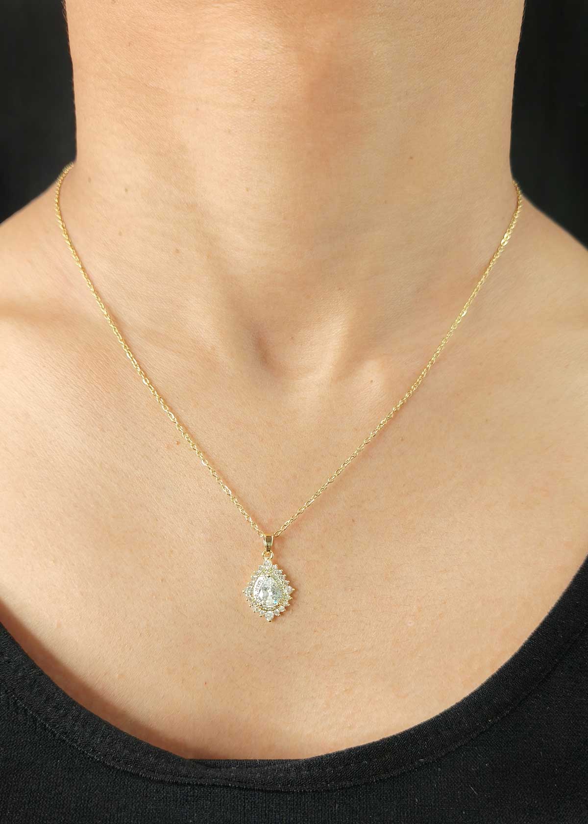 Premium Gold Plated Cubic Zircon Teardrop Pendant Set With Delicate Chain