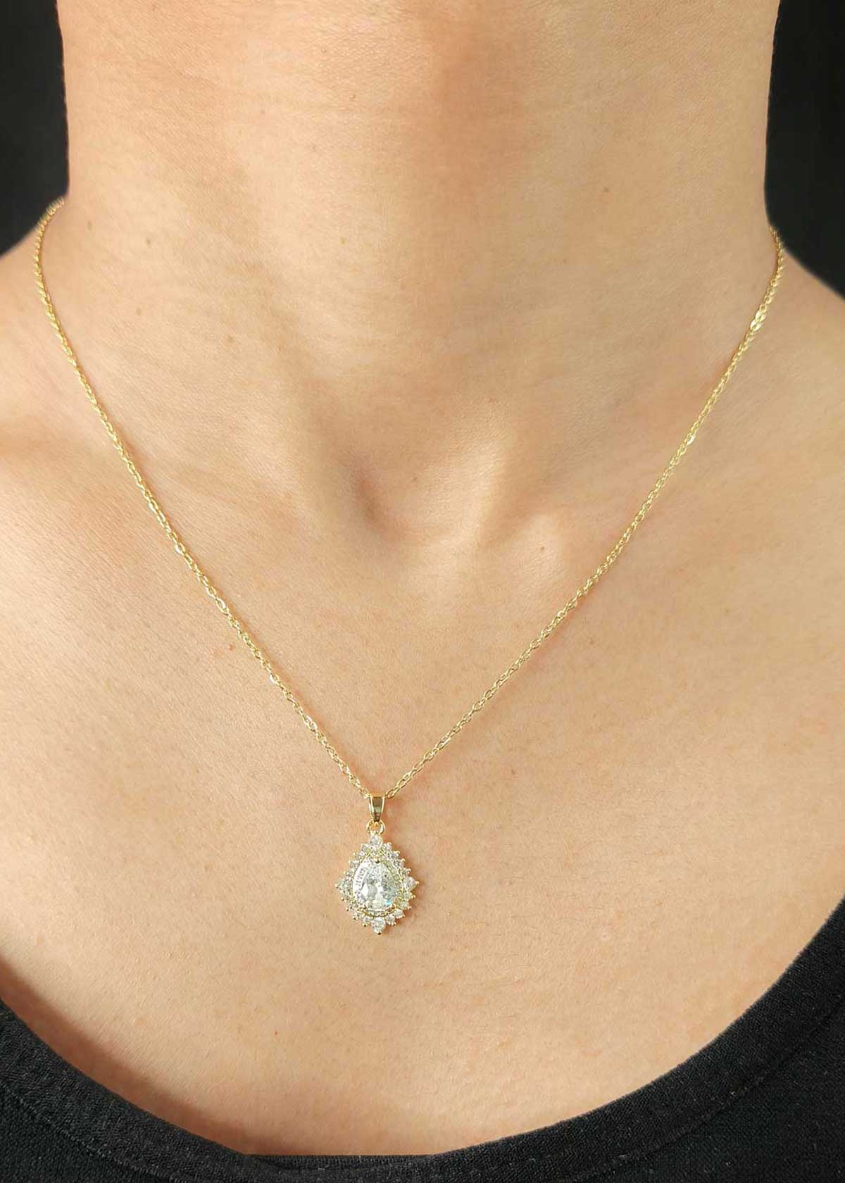 Premium Gold Plated Cubic Zircon Teardrop Pendant Set With Delicate Chain