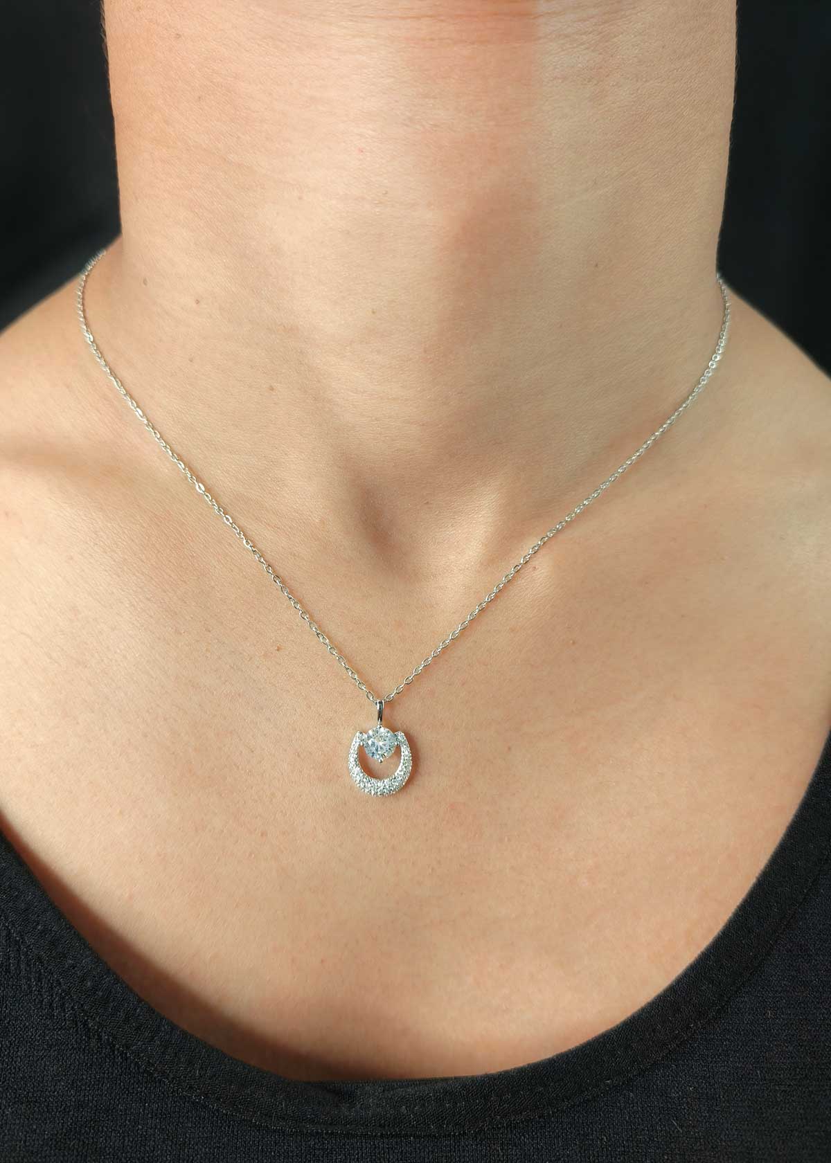 Silver Plated Crescent Moon Solitaire Zircon Pendant Set With Delicate Chain