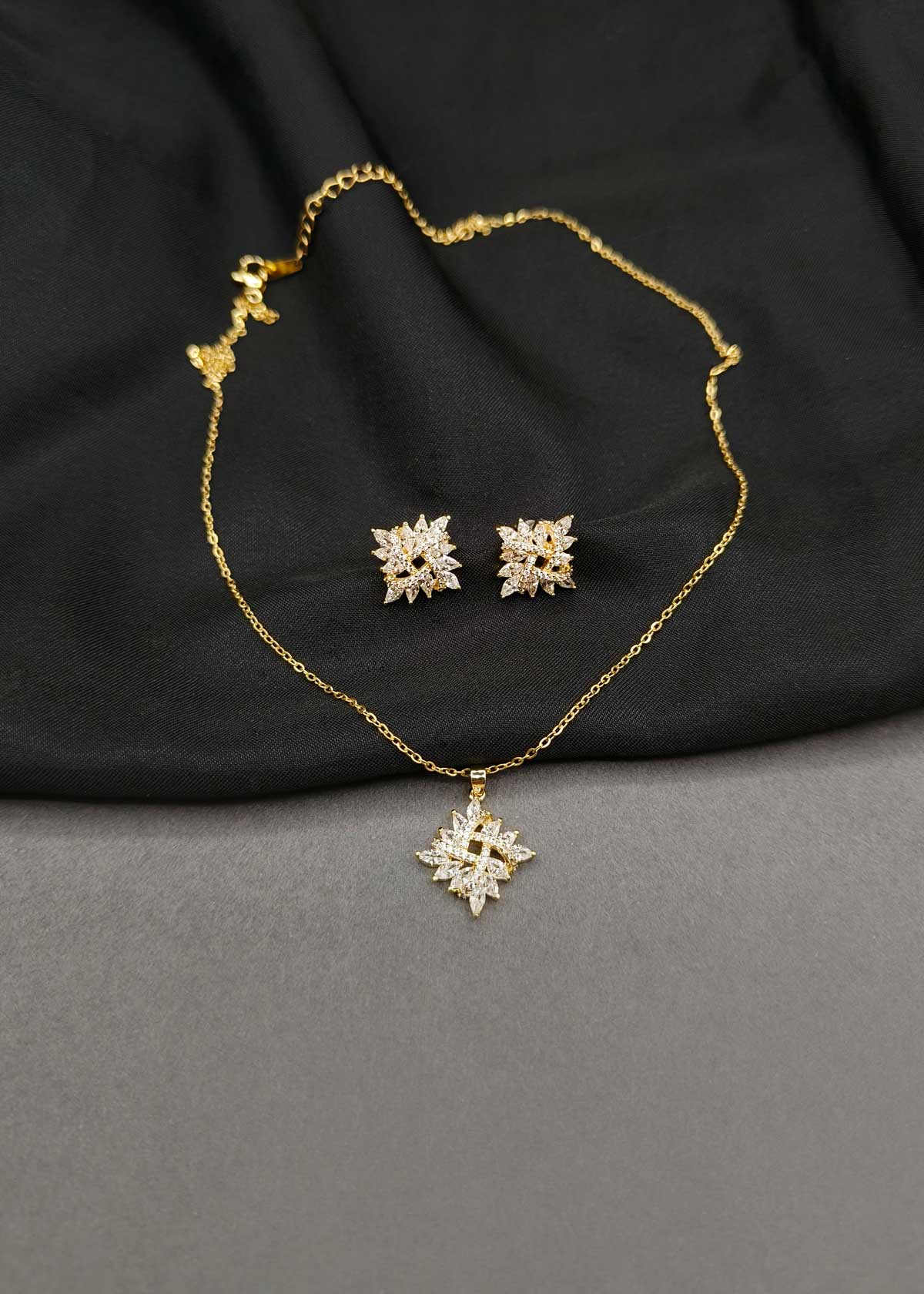 Gold / Silver Plated Starburst Marquise And Cubic Zircon Pendant Set With Chain