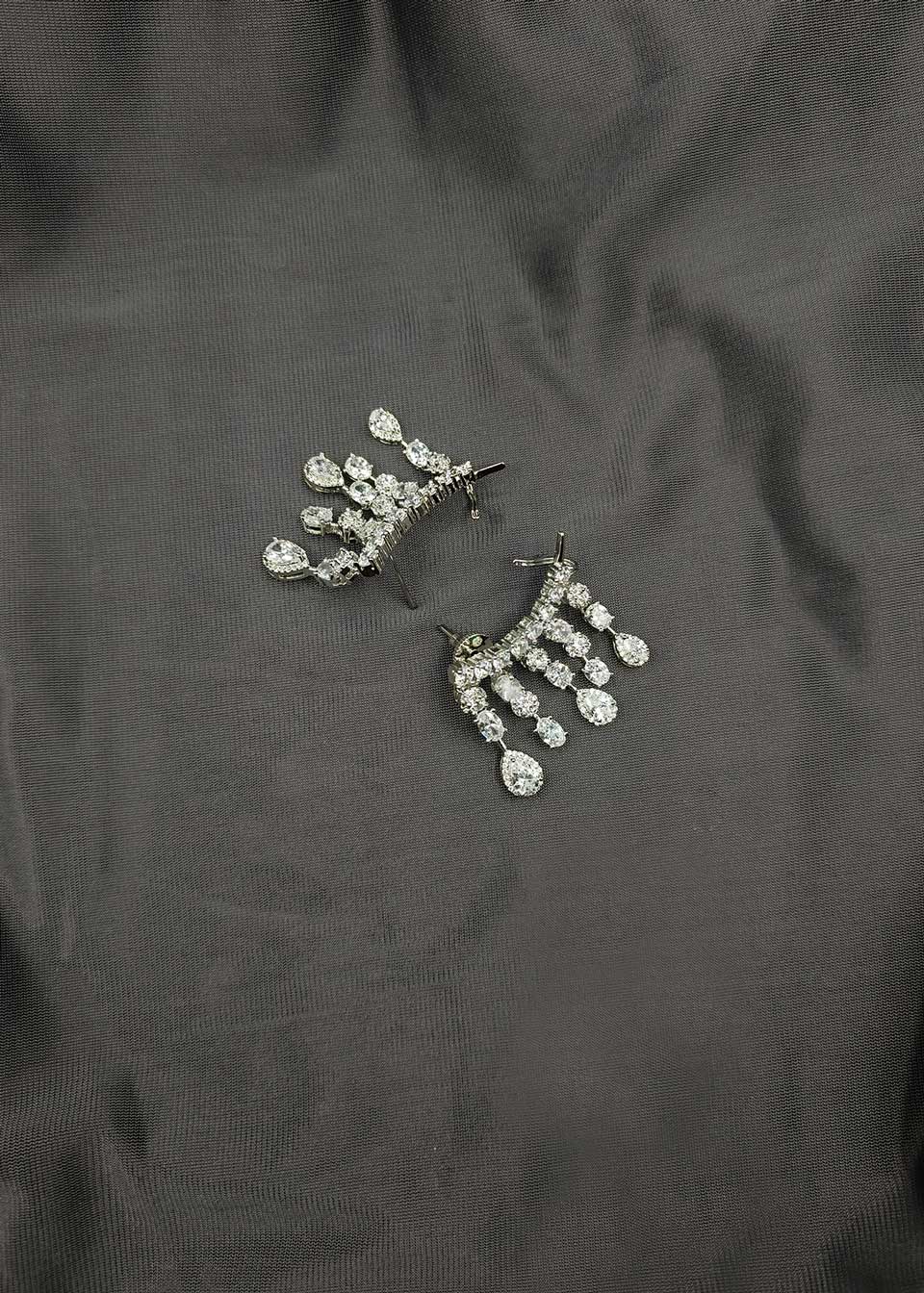 Dazzling Tassel-Style Cubic Zirconia Statement Ear Cuff For Women