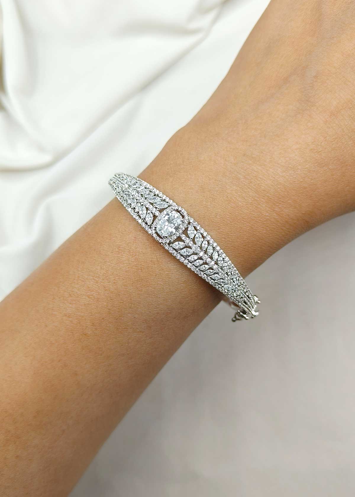 Silver Plated Oval Solitaire and Marquise Leaf Cubic Zircon Openable Kada