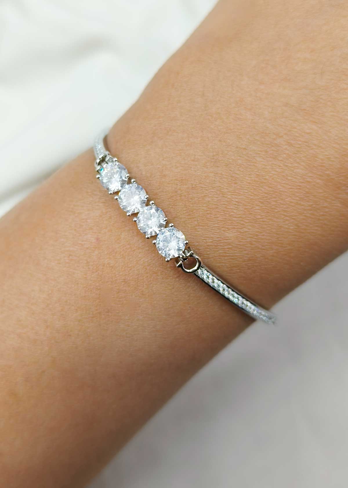 Sophisticated Gold And Silver-Plated Cubic Zircon Bar Adjustable Loose Bracelet