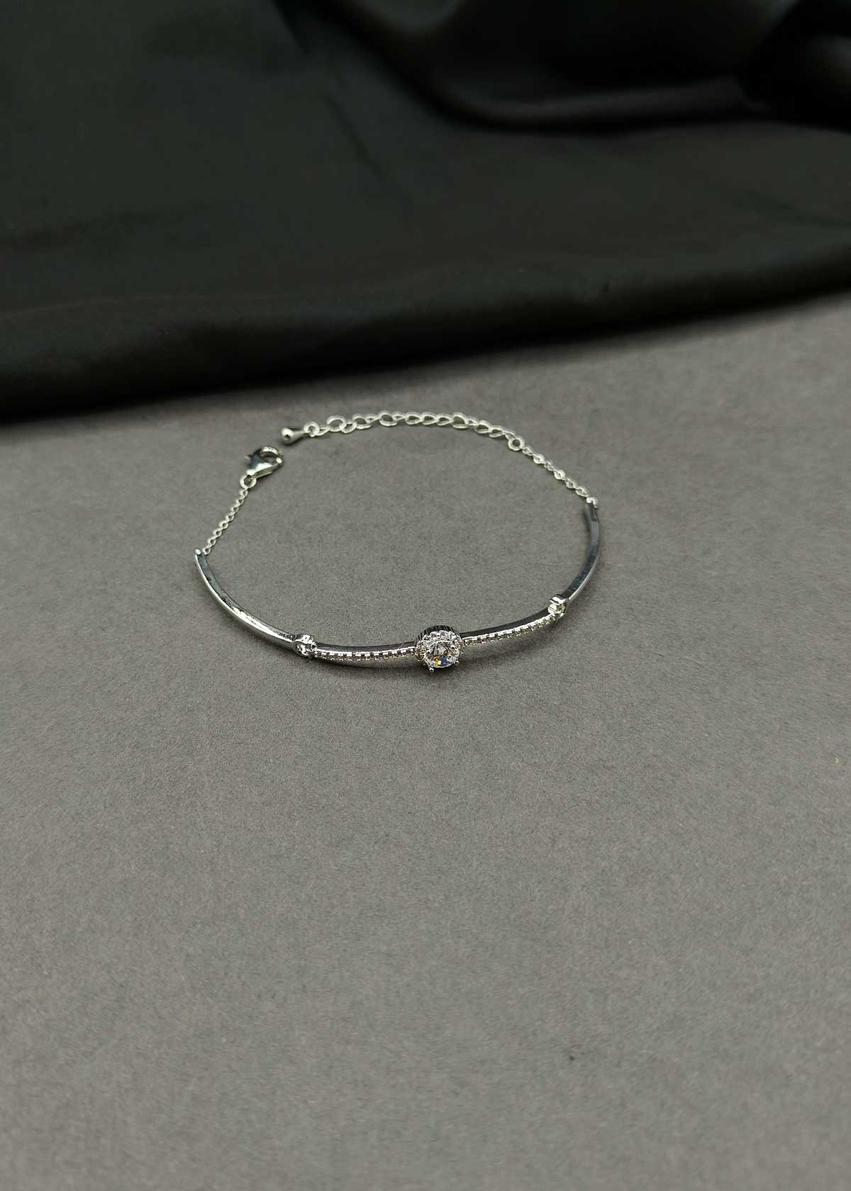 Shimmering Gold And Silver-Plated Cubic Zircon Halo Bar Adjustable Loose Bracelet