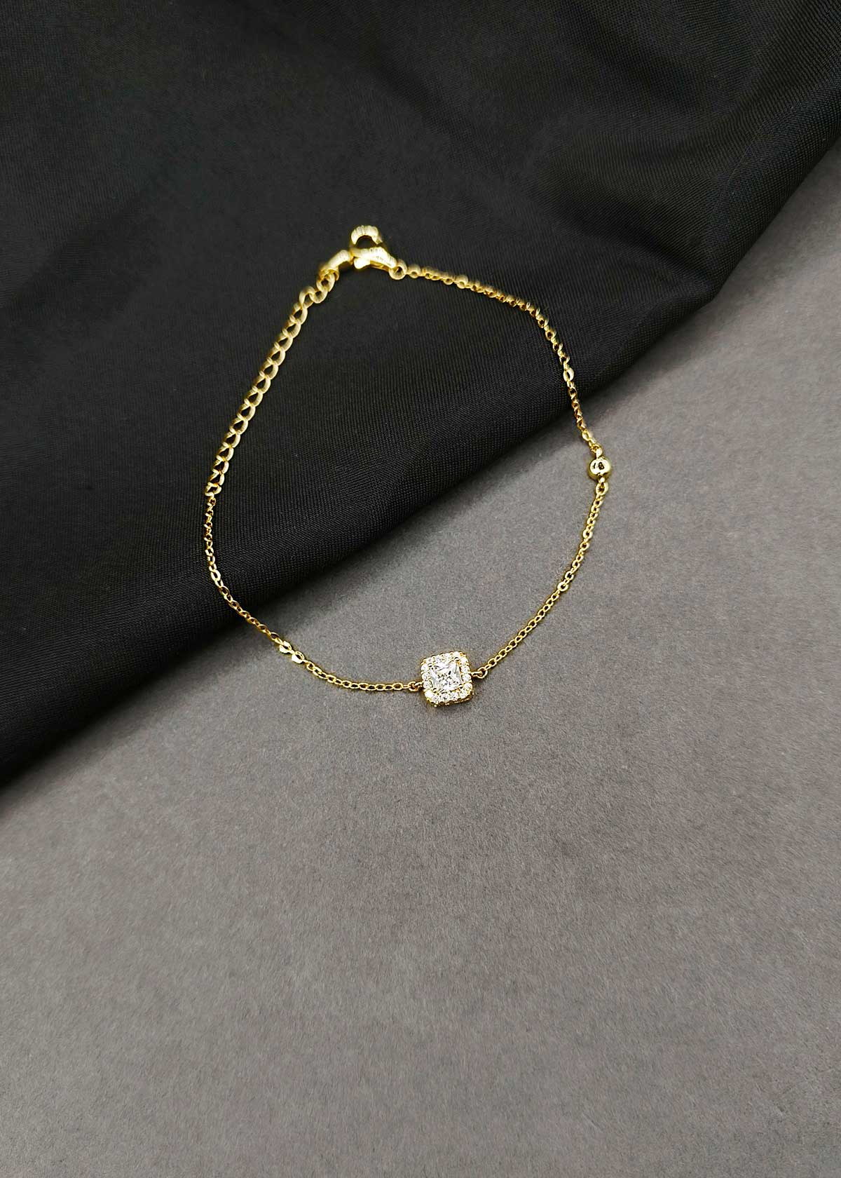 Delicate Gold And Silver-Plated Cubic Zircon Square Halo Adjustable Loose Bracelet