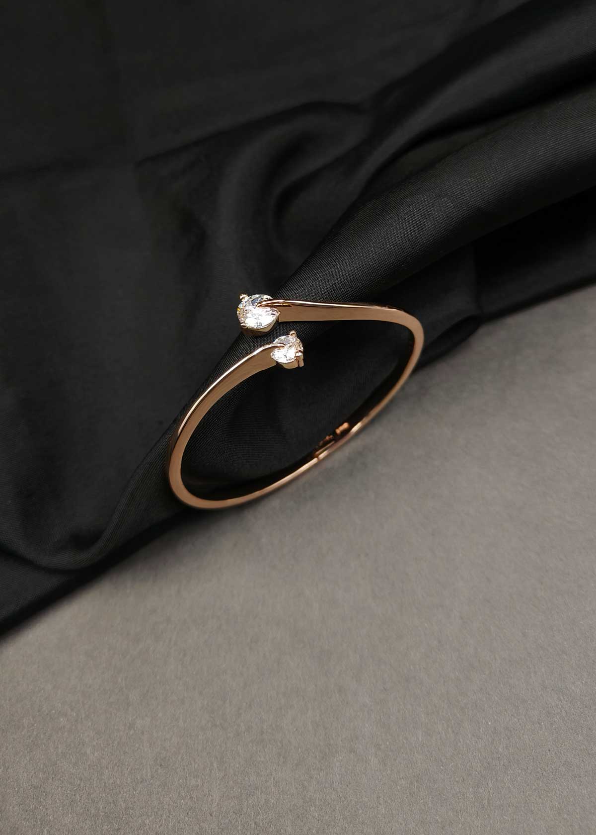 Twin Stone Bypass Cubic Zircon Three Tone Openable Kada Bracelet