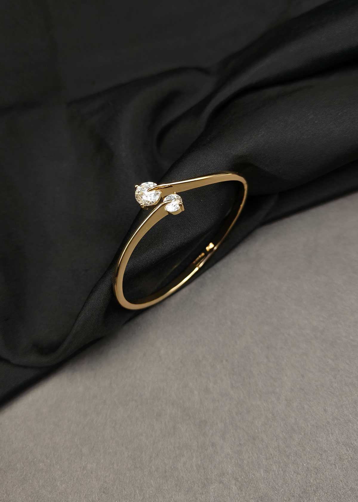 Twin Stone Bypass Cubic Zircon Three Tone Openable Kada Bracelet