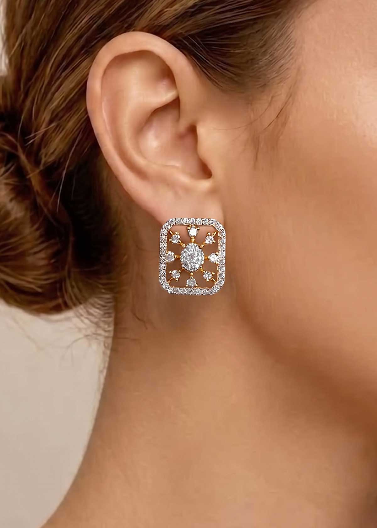 Elegant Openwork Geometric Cubic Zircon Pendant Set For Women