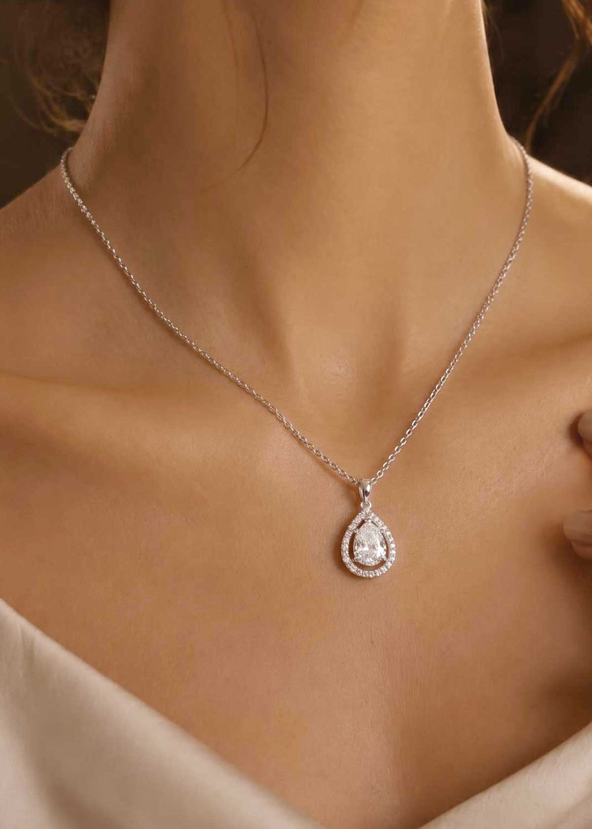 Beautiful Tear-Shaped Solitaire Halo Pendant Set With Chain For Women
