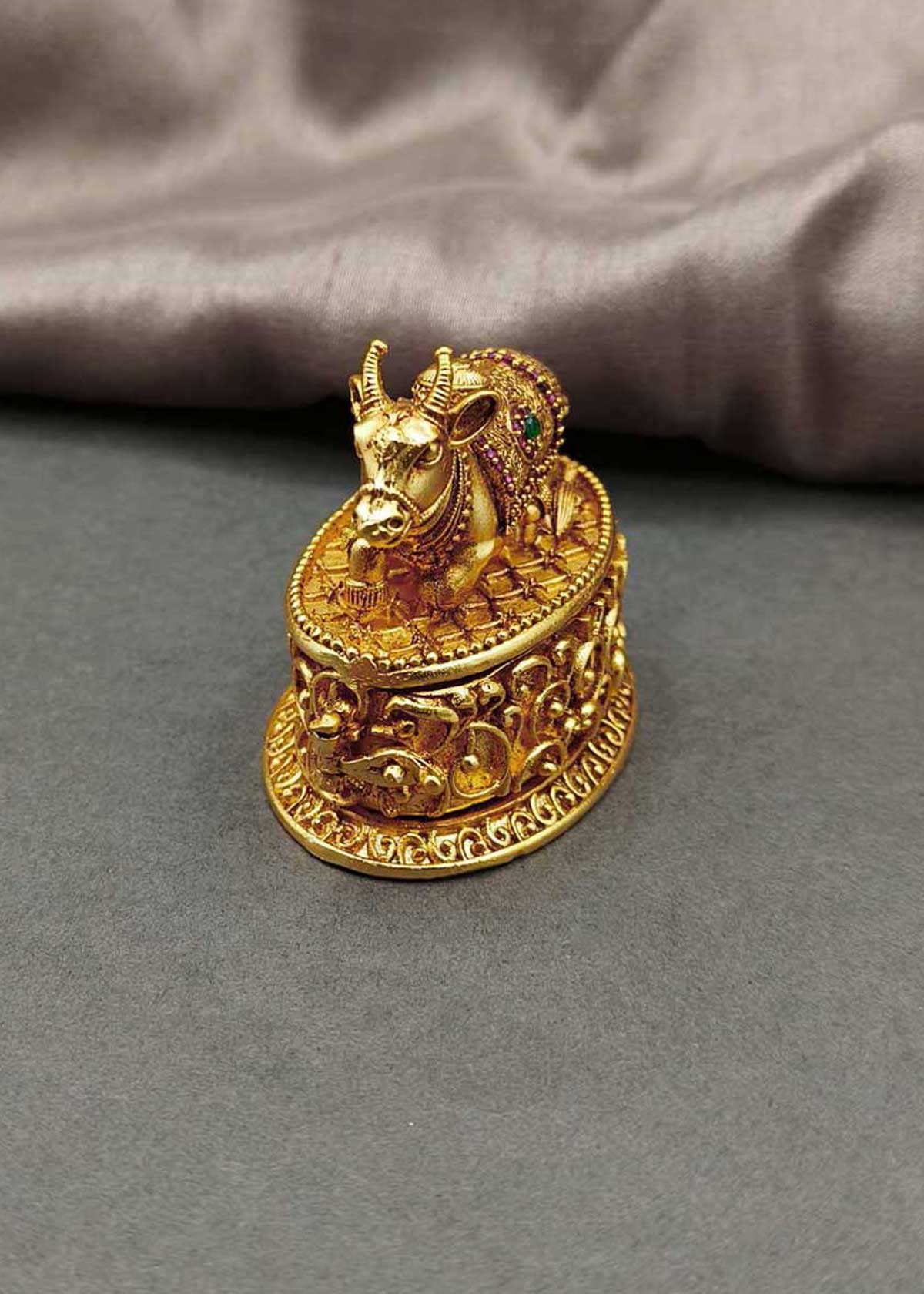 Handcrafted Nandi Motif Kumkum Box / Sindoor Box