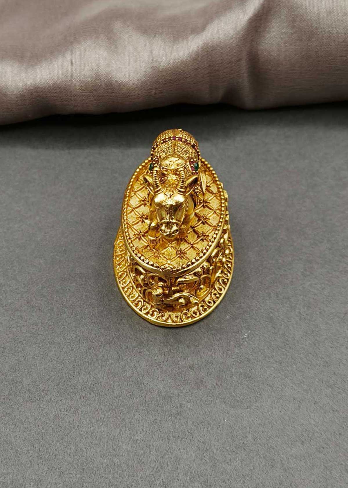 Handcrafted Nandi Motif Kumkum Box / Sindoor Box