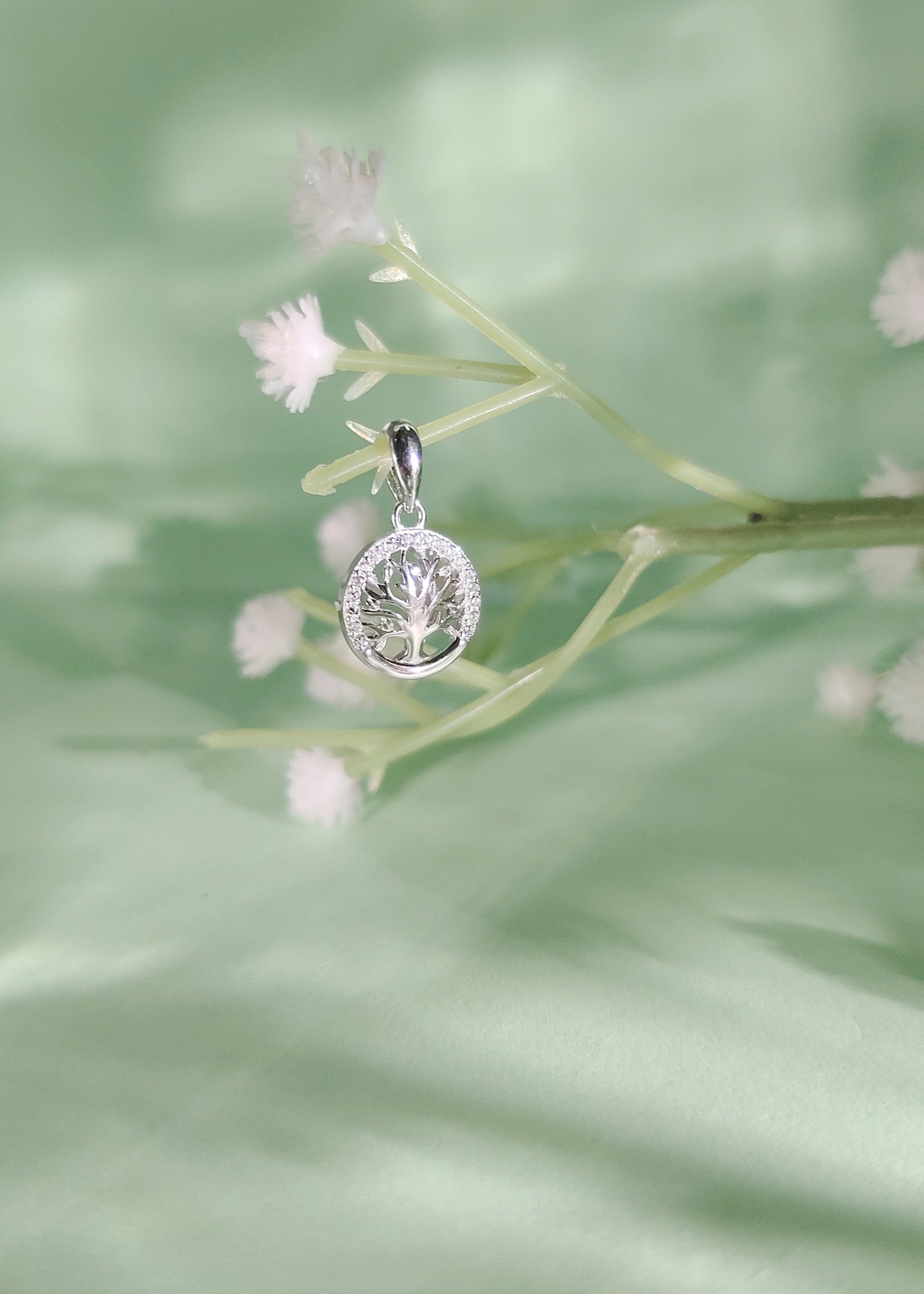 92.5 sterling silver small zircon tree pendant