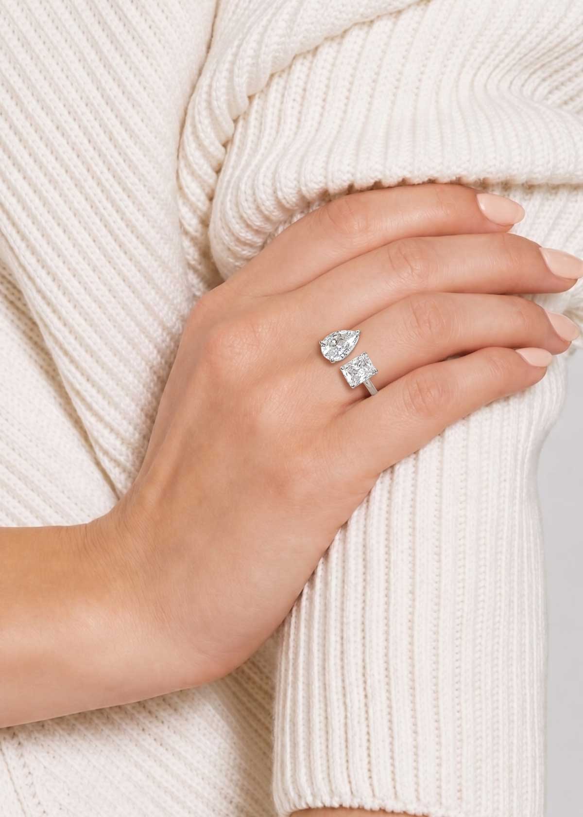 Luxury Dual Diamond Open Bypass Adjustable Finger Ring For Women