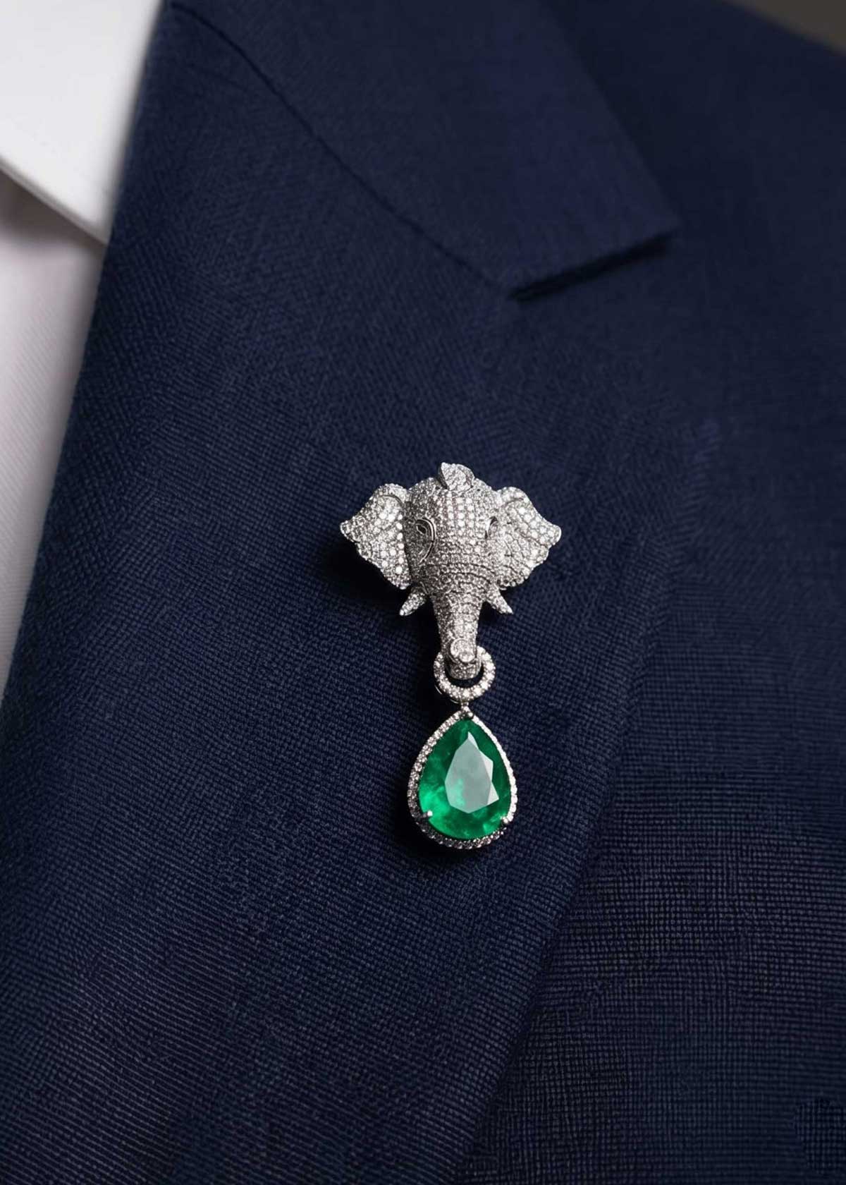 Grand Diamond-Look Cubic Zircon & Emerald Elephant Figurine Magnetic Brooch / Lapel Pin