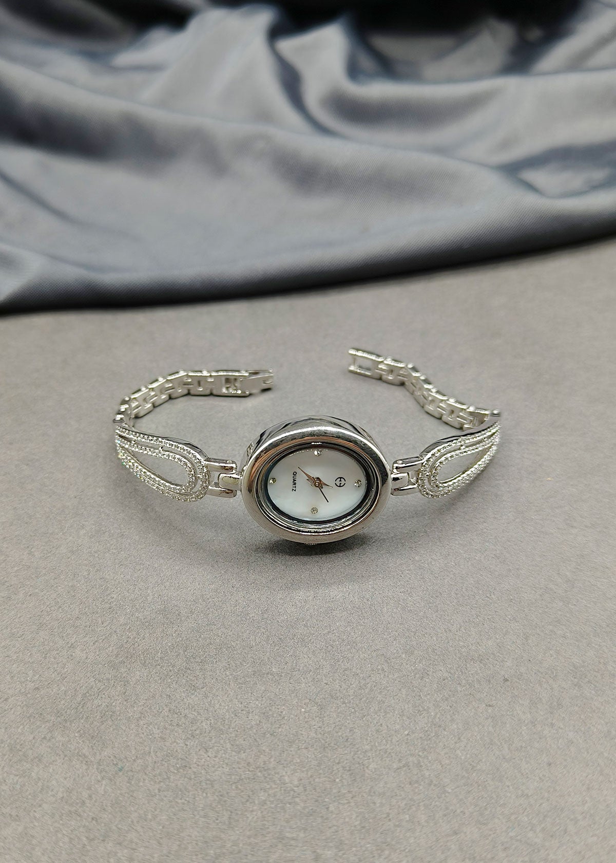 92.5 Sterling Silver Heavy Cubic Zircon Link Watch For Women