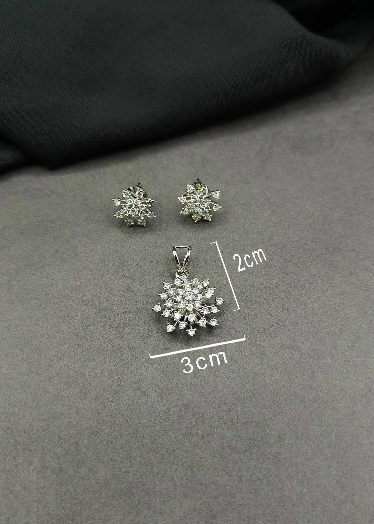 Dazzling Snowflake Floral Pendant Set for Women